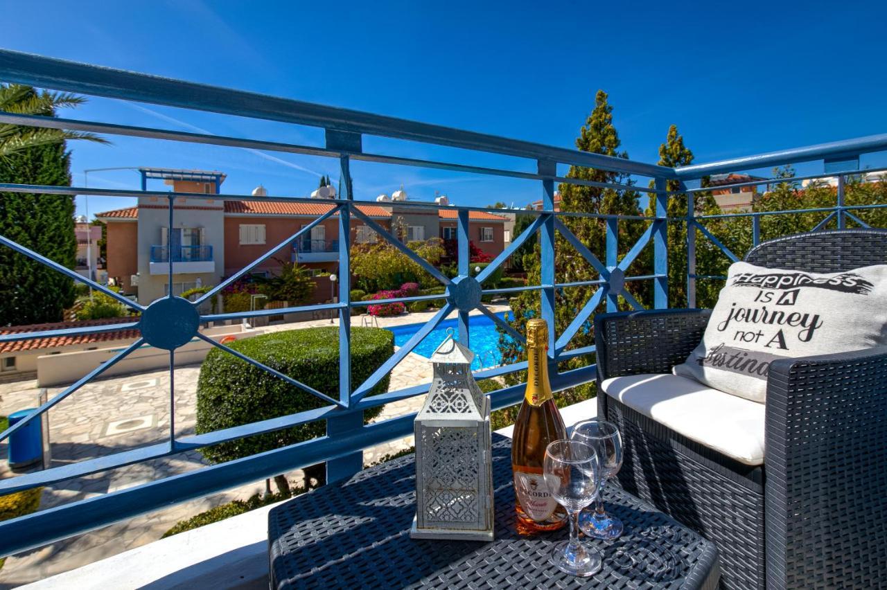 Antonia'S Palace Rooftop Jacuzzi Stunning View Paphos 外观 照片